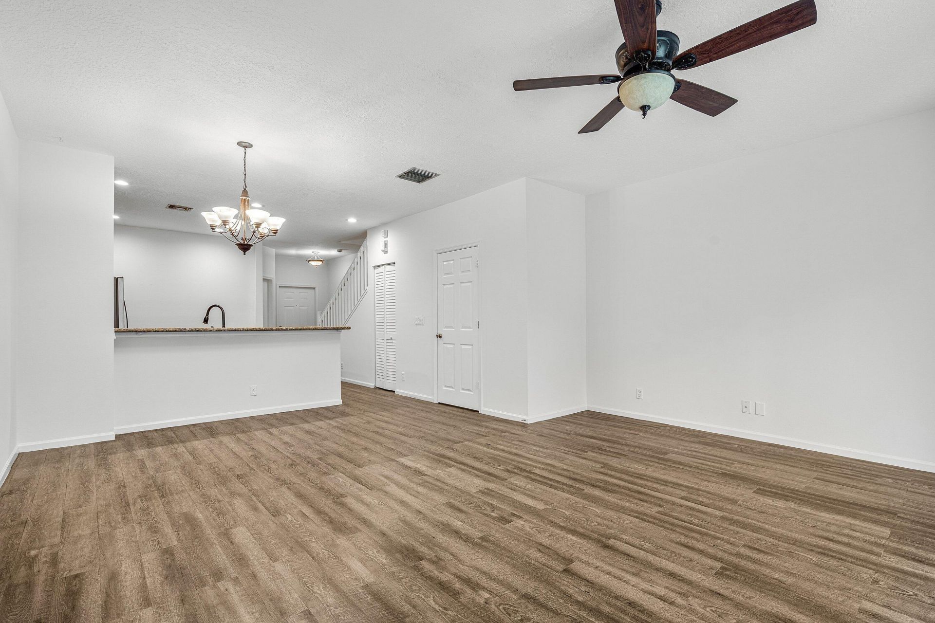 9049 Tremezzo Lane, Boynton Beach, FL 33472 Photo