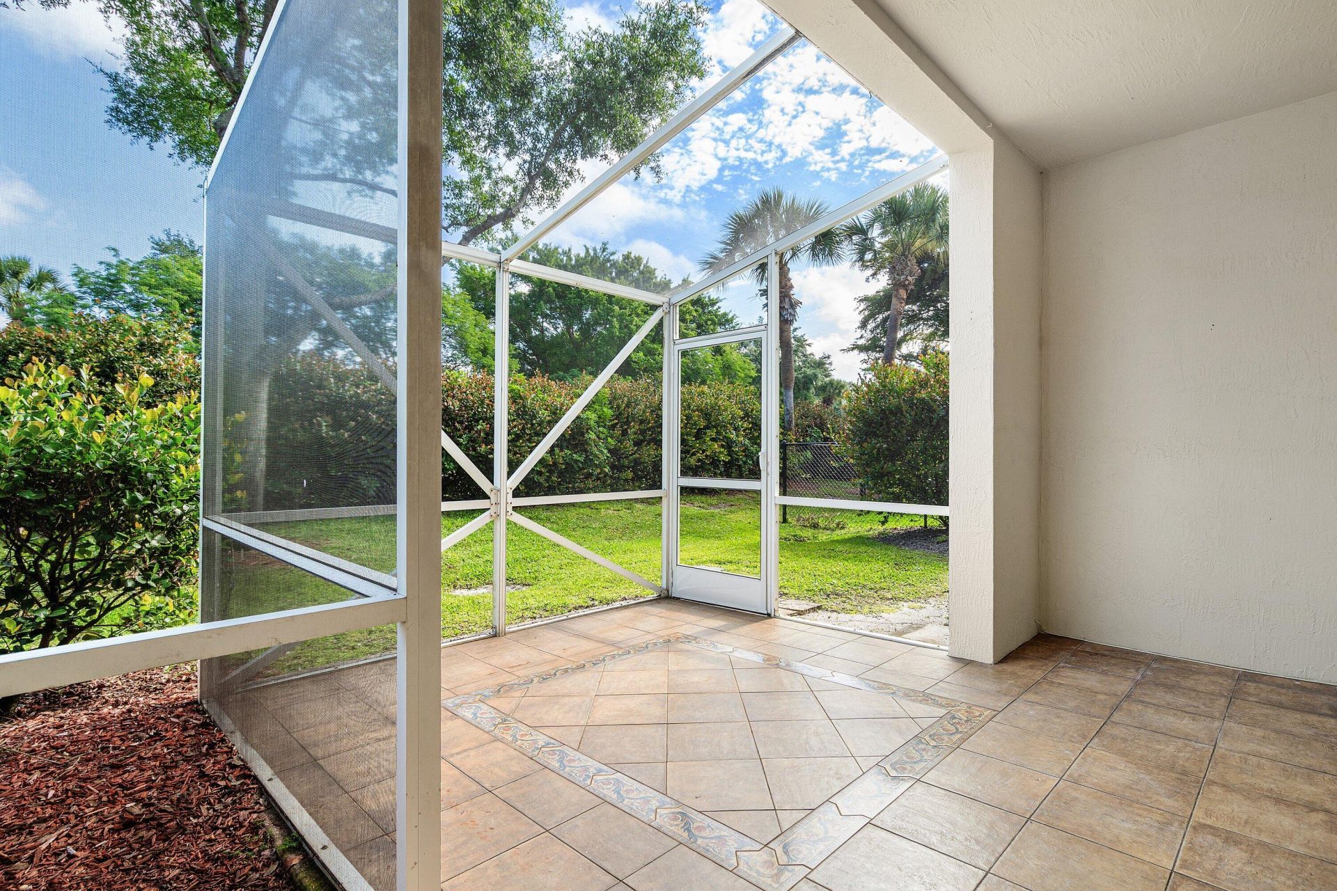 9049 Tremezzo Lane, Boynton Beach, FL 33472 Photo