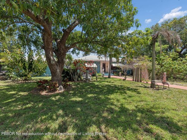 502 S Palmway, Lake Worth Beach, FL 33460