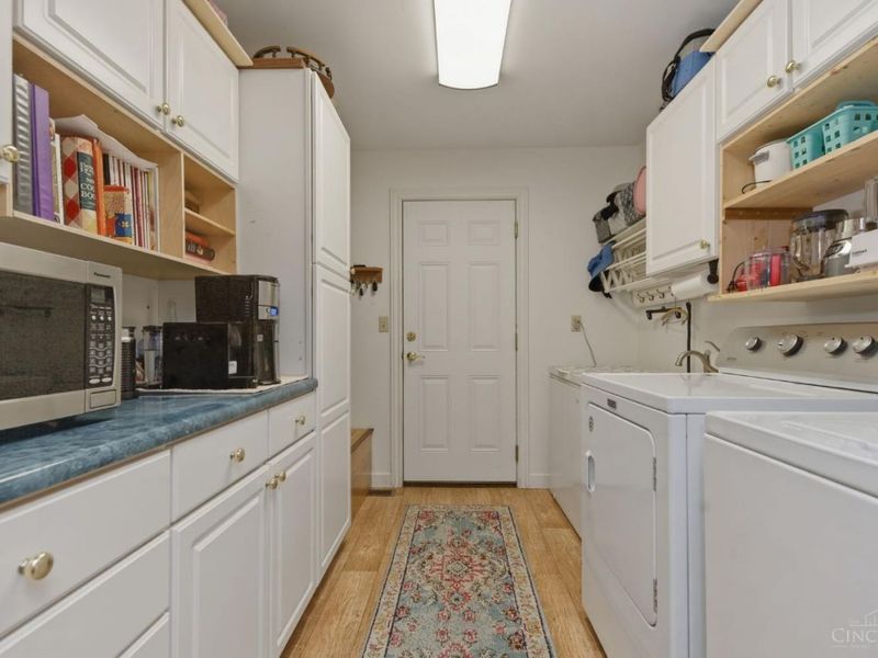 526 W Osborne Street, Bethel, OH 45106 Photo 15