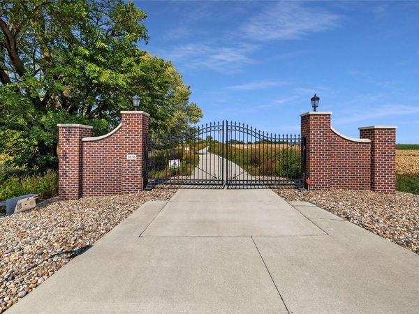 1636 NE 126th Avenue, Alleman, IA 50007