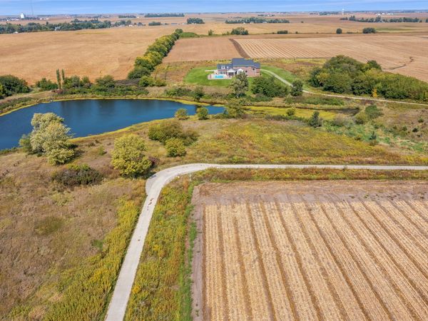 1636 NE 126th Avenue, Alleman, IA 50007