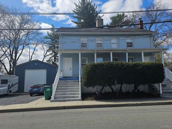 49 Beacon Street , Unit Upper Apar, Beacon, NY 12508