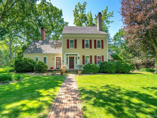 750 Reeve Avenue , Mattituck, NY 11952