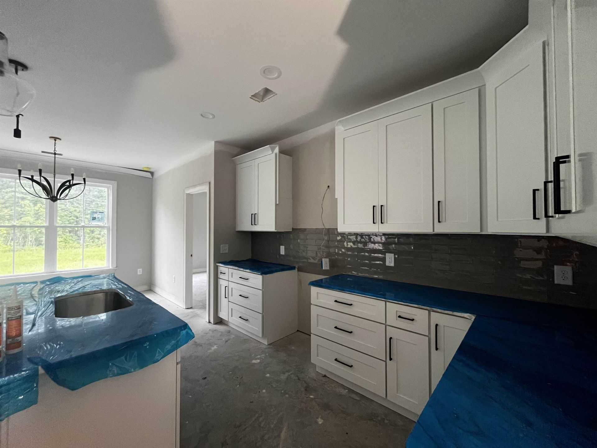2542 Moores Mill Rd. Photo 8