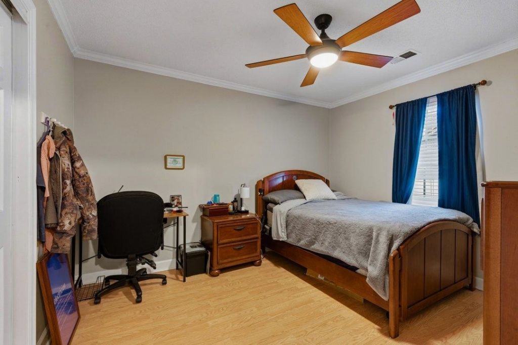 1001 Mimosa Ct. Photo 22
