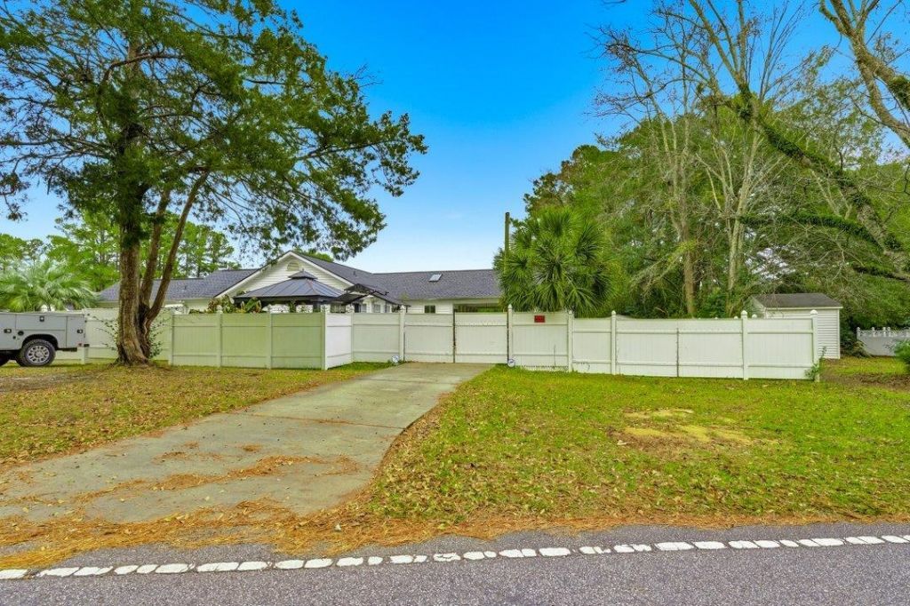 1001 Mimosa Ct. Photo 29