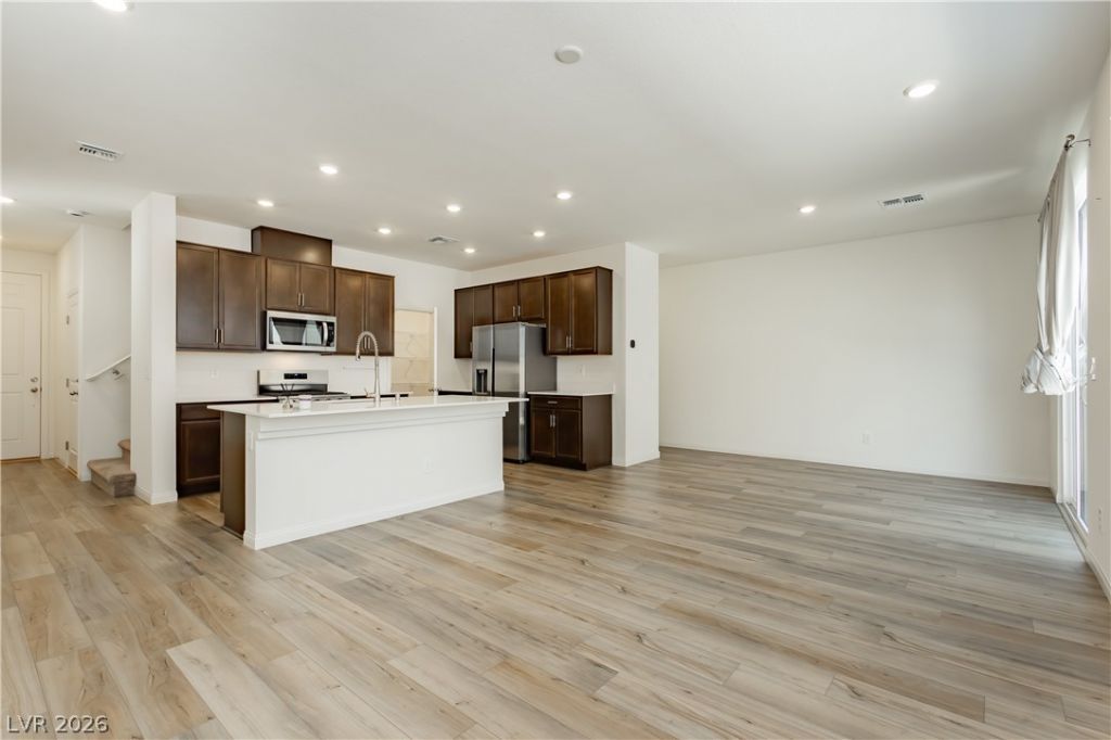 9108 Vesey Avenue , Las Vegas, NV 89148 Main Photo