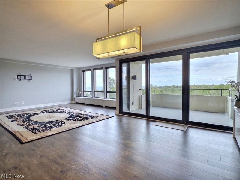 1 Bratenahl Place, Unit 901, Bratenahl, OH 44108 Photo 7
