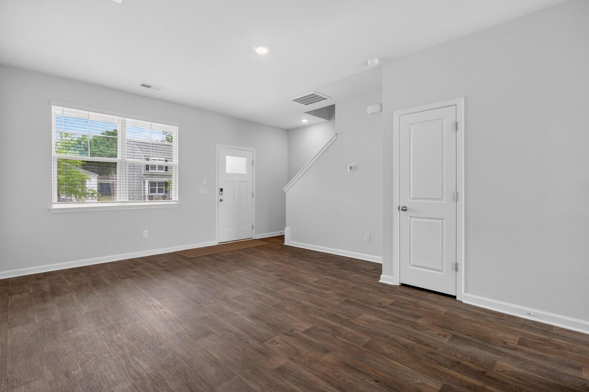 132 River Hill Road Photo 5