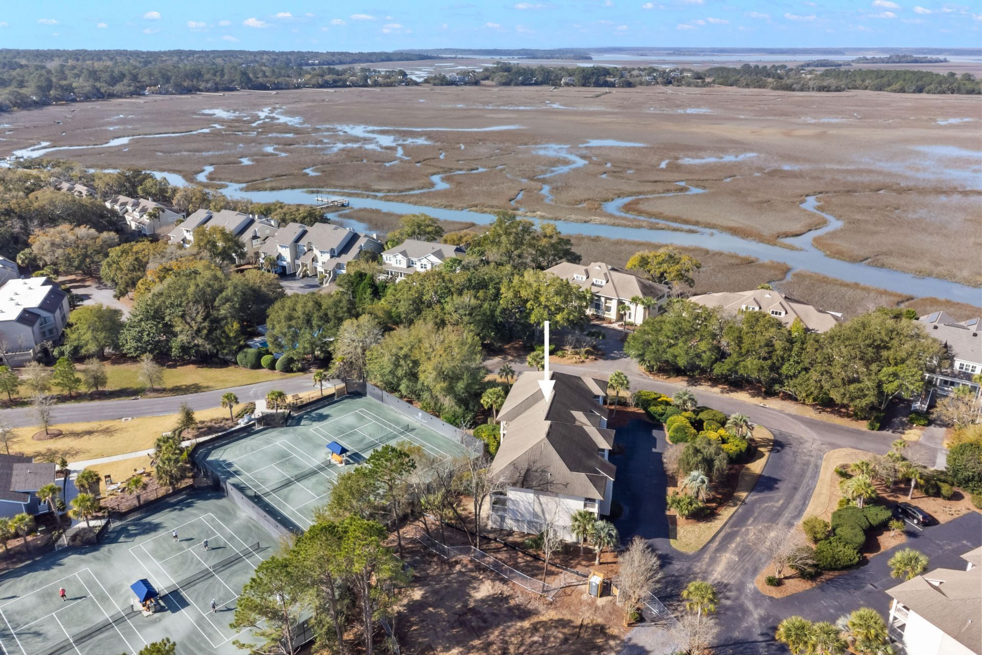 2062 Long Bend Drive Photo 32