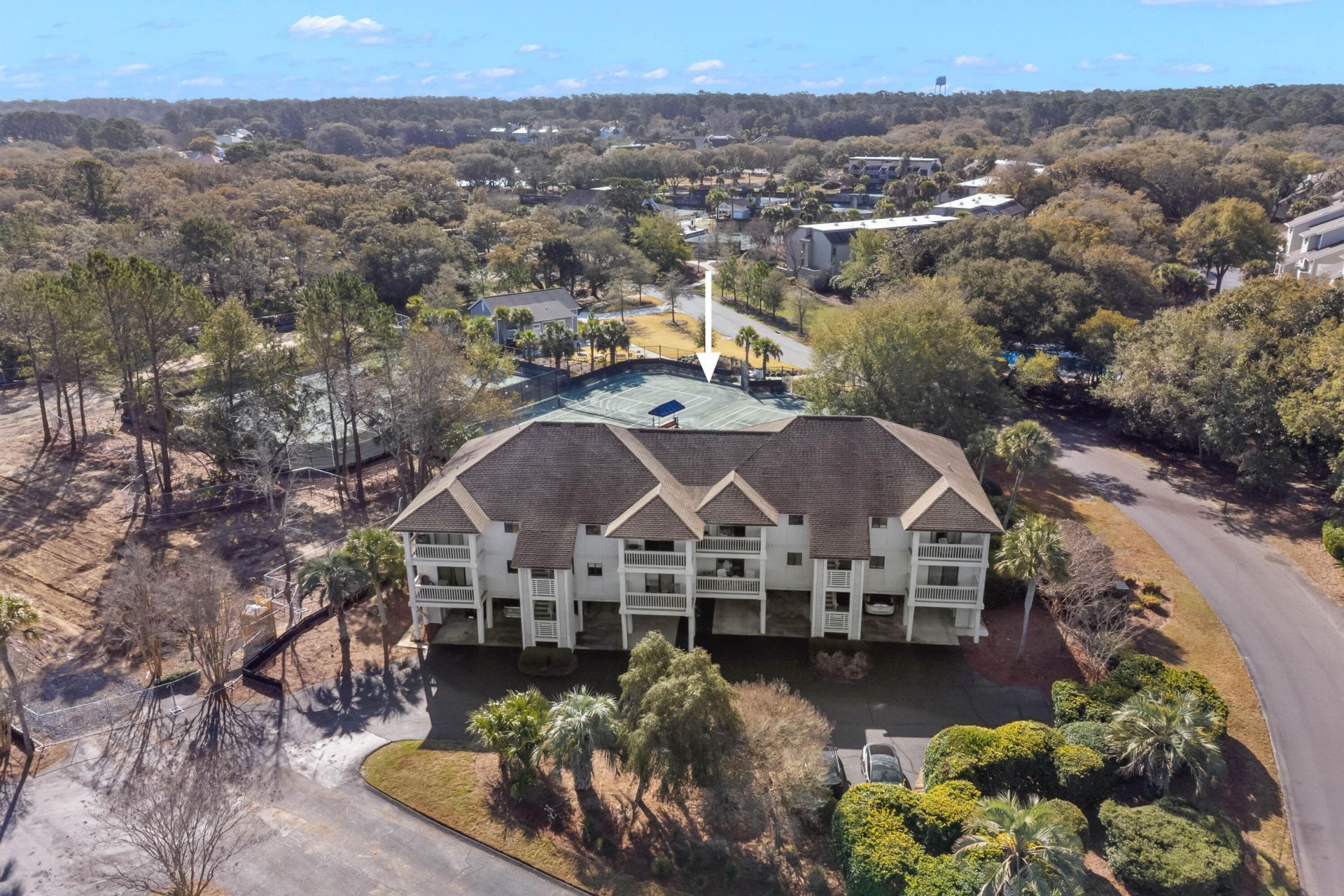 2062 Long Bend Drive Photo 38