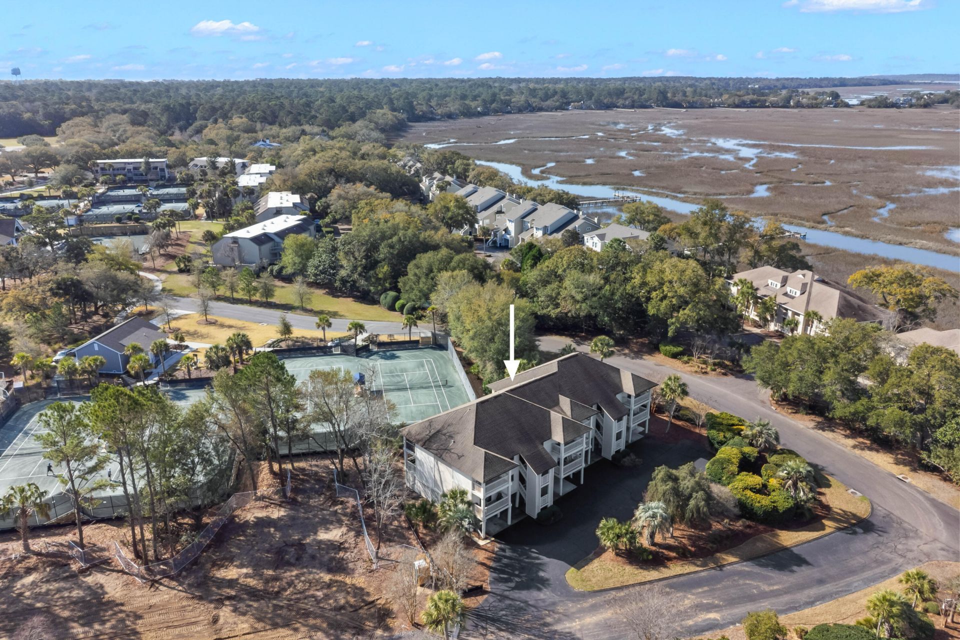 2062 Long Bend Drive Photo 40
