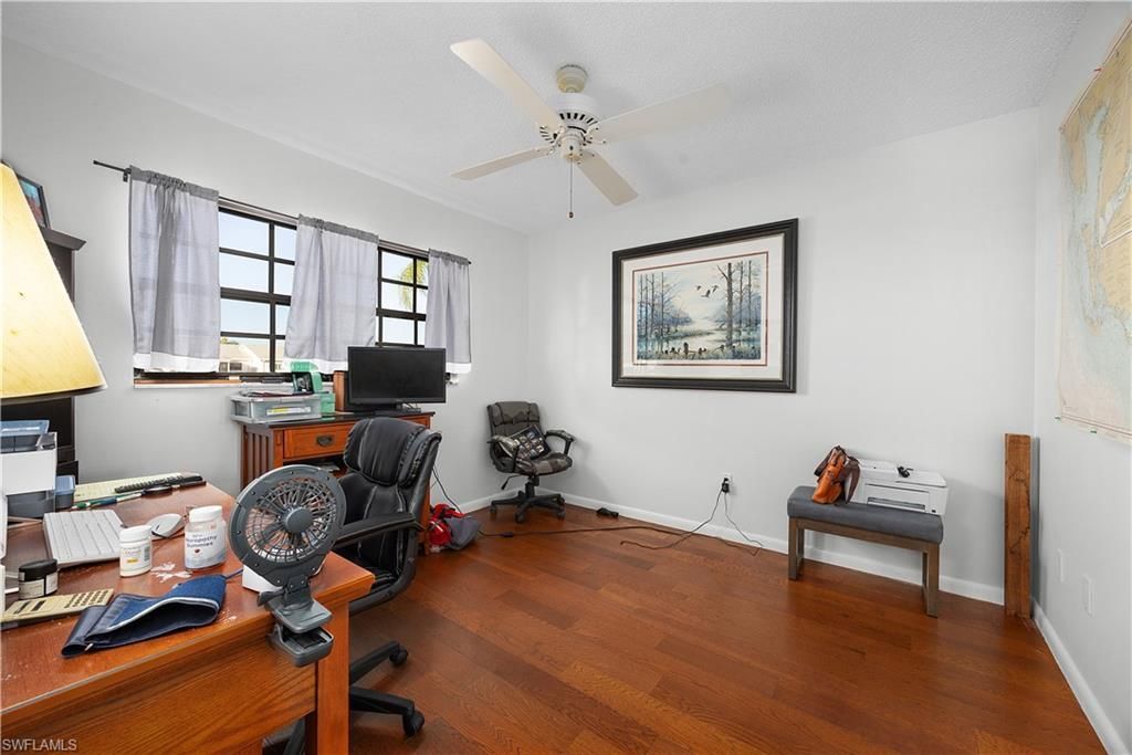 1513 Edgewater Cir, Fort Myers, FL 33919 Photo