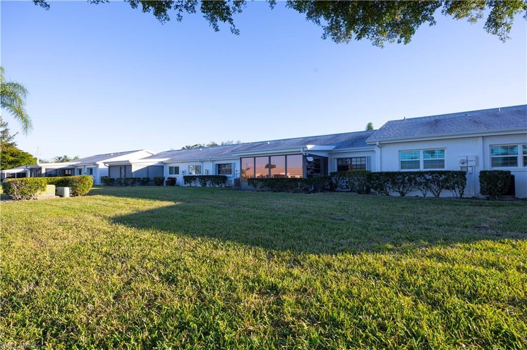 1513 Edgewater Cir, Fort Myers, FL 33919 Photo