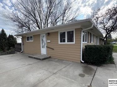 1805 W Madison Avenue, Norfolk, NE 68701