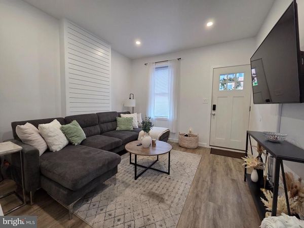 2326 E THOMPSON STREET , PHILADELPHIA, PA 19125