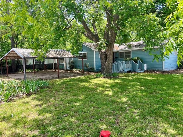 200 Dallas Street, Nocona, TX 76255