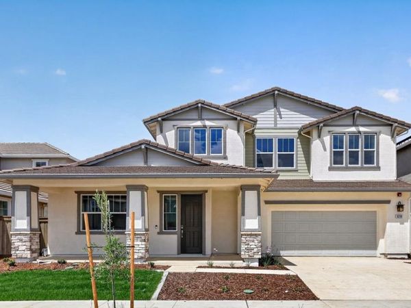 10296 Golden Sunray Dr, Elk Grove, CA 95757