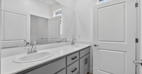 10296 Golden Sunray Dr, Elk Grove, CA 95757 Photo