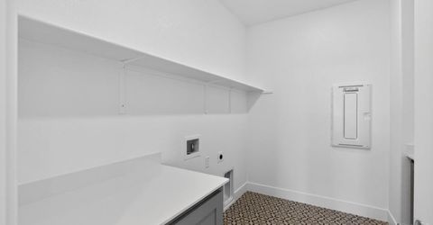 10296 Golden Sunray Dr, Elk Grove, CA 95757 Photo