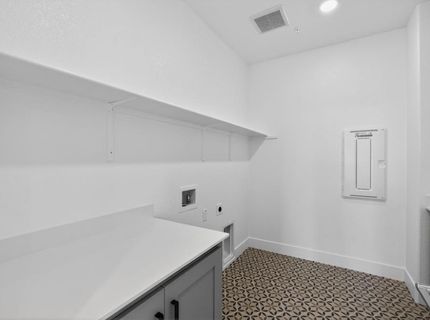 10296 Golden Sunray Dr, Elk Grove, CA 95757 Photo