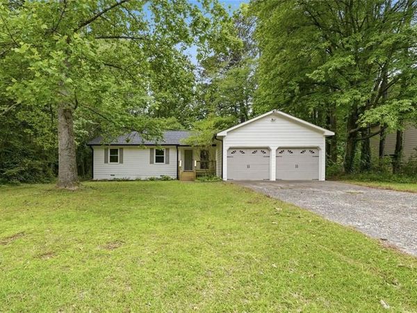 3129 Calumet Place NW, Kennesaw, GA 30152