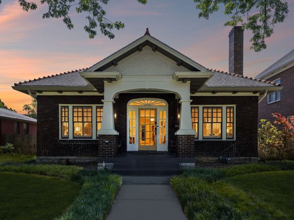 810 Russell St , Nashville, TN 37206