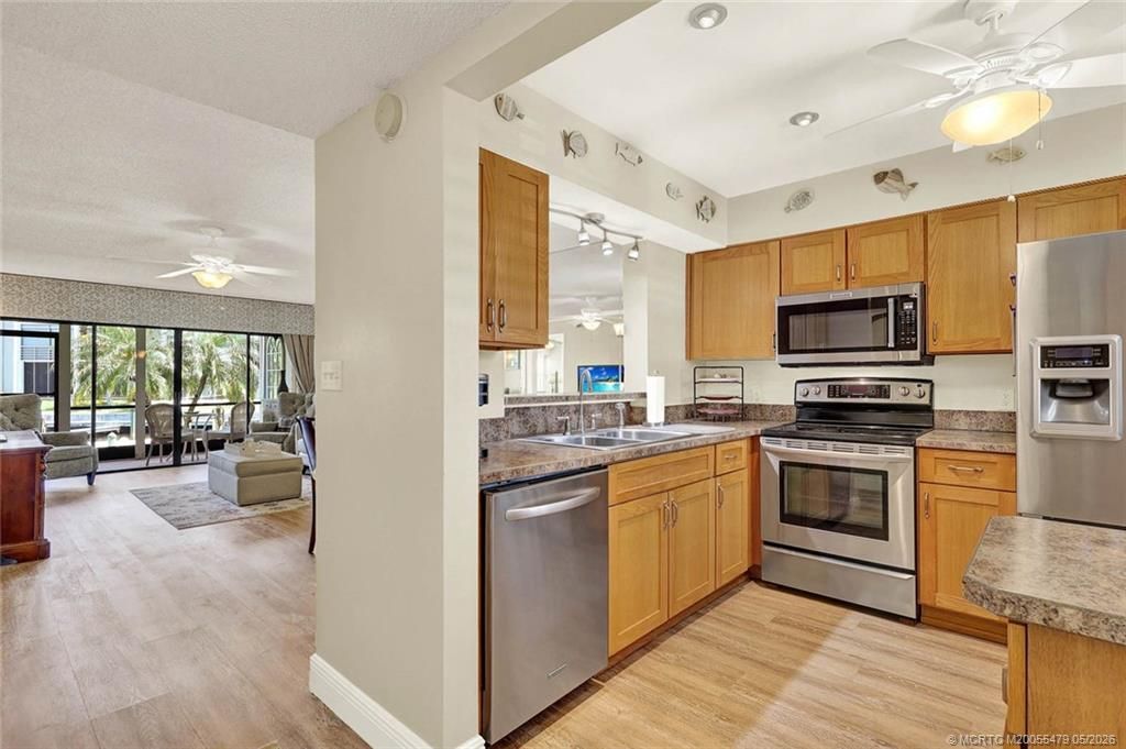 1950 SW Palm City Road, Unit 2-102, Stuart, FL 34994 Photo