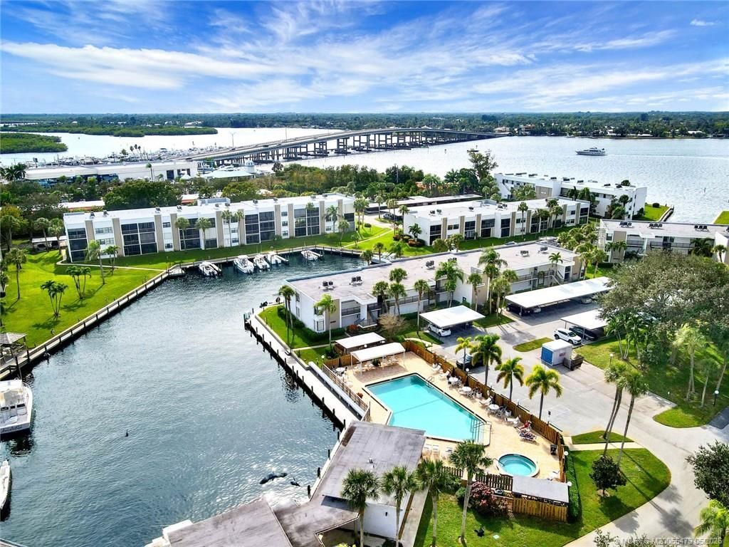 1950 SW Palm City Road, Unit 2-102, Stuart, FL 34994 Photo