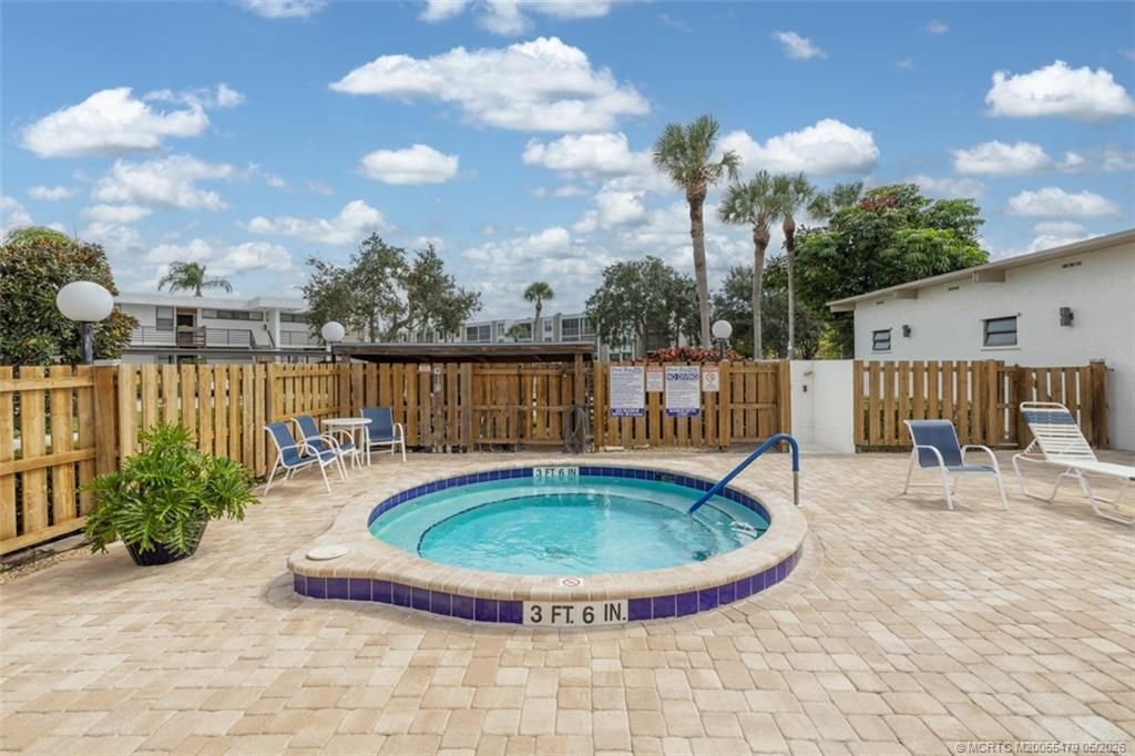 1950 SW Palm City Road, Unit 2-102, Stuart, FL 34994 Photo