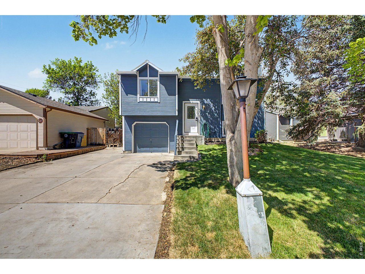 2185 Hackberry Cir, Longmont, CO 80501 Main Photo