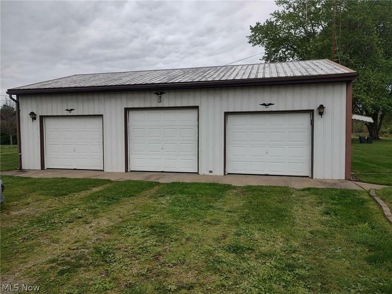 13970 Lincoln Avenue, Newcomerstown, OH 43832 Photo 2