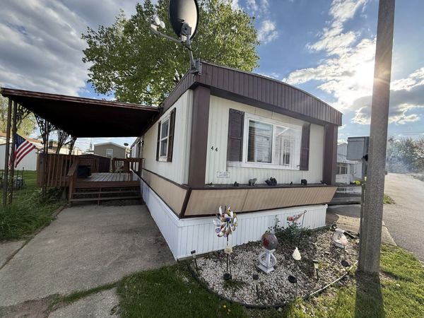 2705 St Vincents Avenue , Lasalle, IL 61301