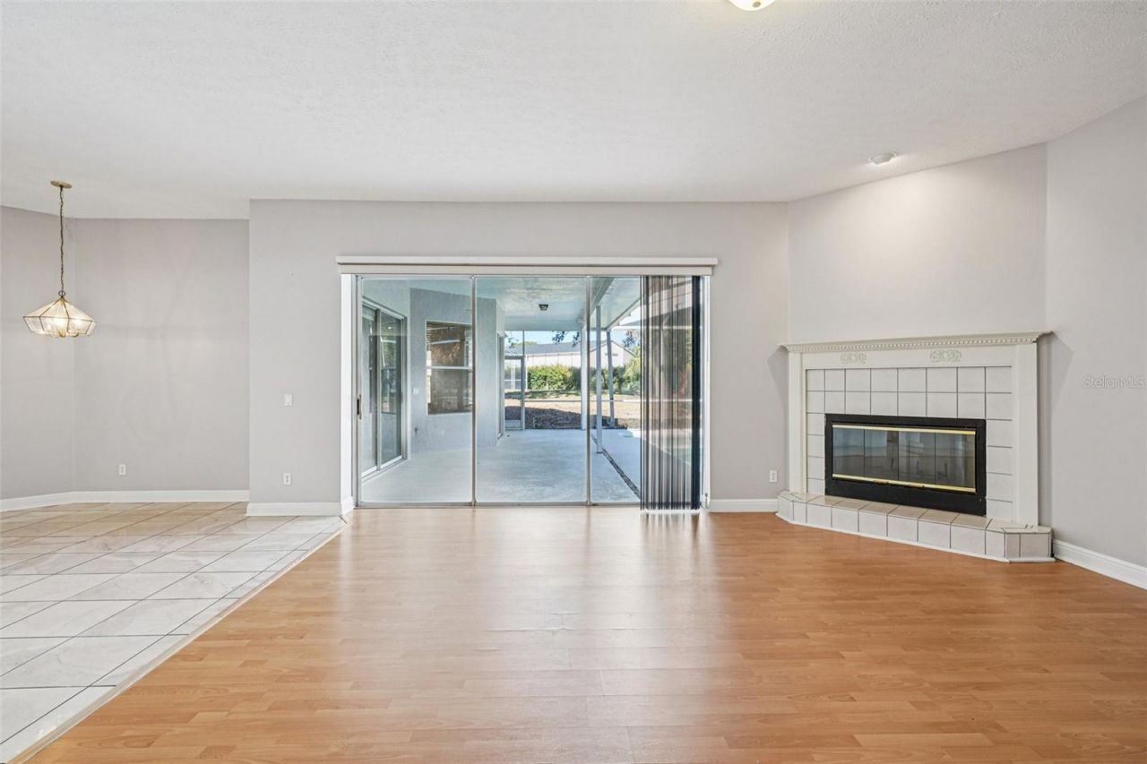 918 Academy Drive , Brandon, FL 33511 Photo