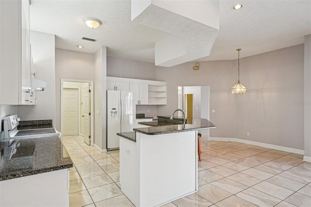 918 Academy Drive , Brandon, FL 33511 Photo