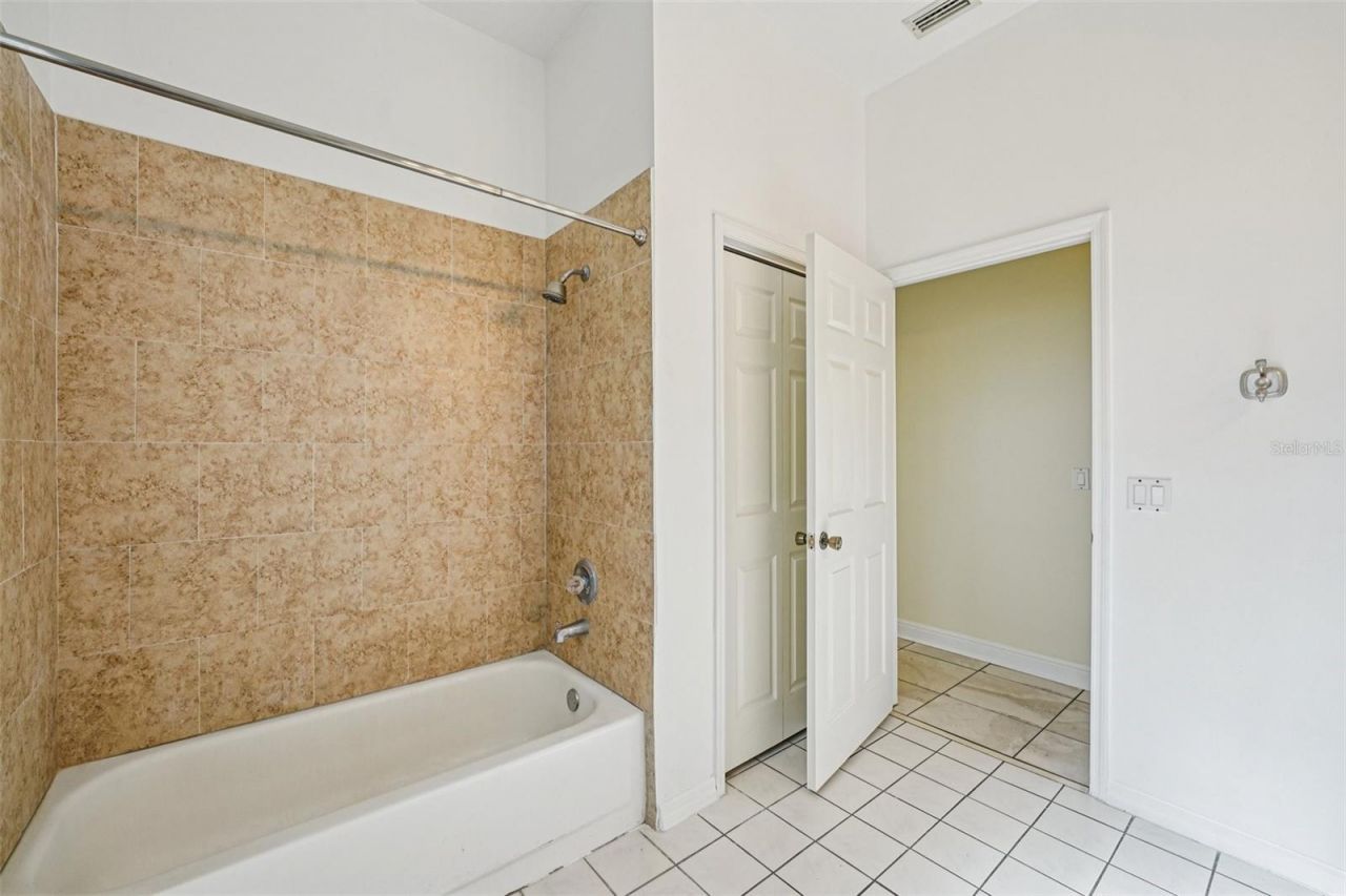 918 Academy Drive , Brandon, FL 33511 Photo