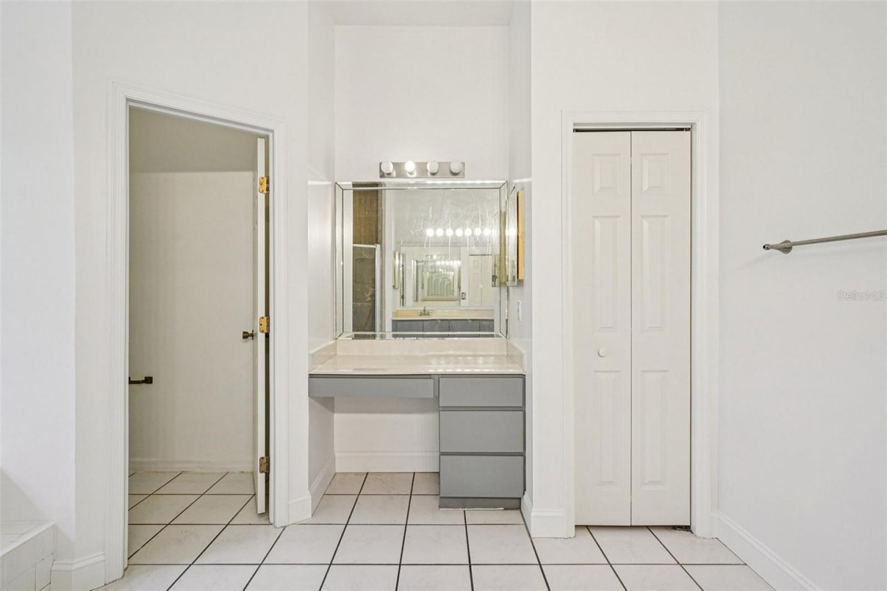 918 Academy Drive , Brandon, FL 33511 Photo