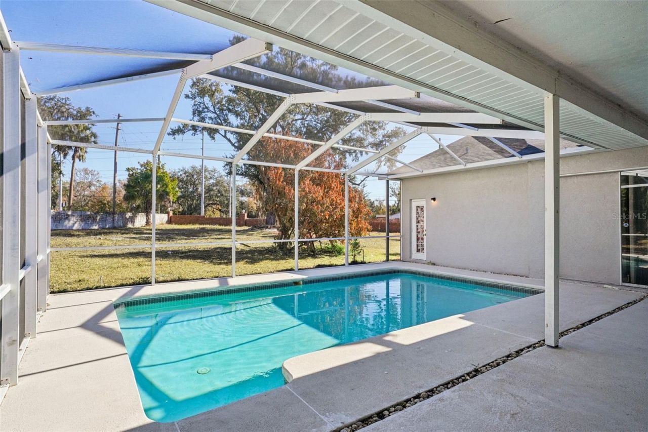 918 Academy Drive , Brandon, FL 33511 Photo