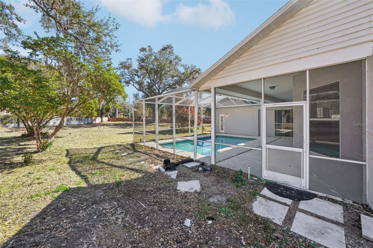 918 Academy Drive , Brandon, FL 33511 Photo