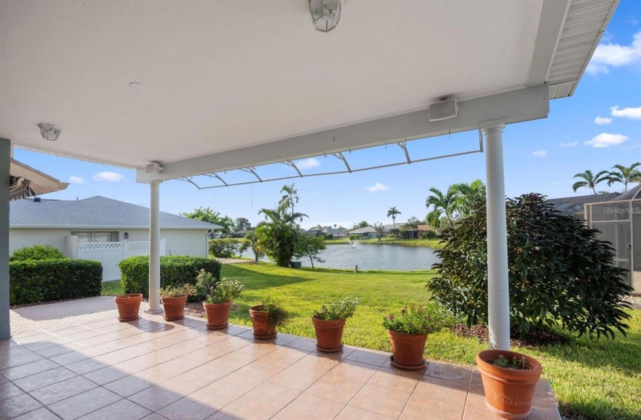 8607 51st Avenue W, Bradenton, FL 34210 Photo