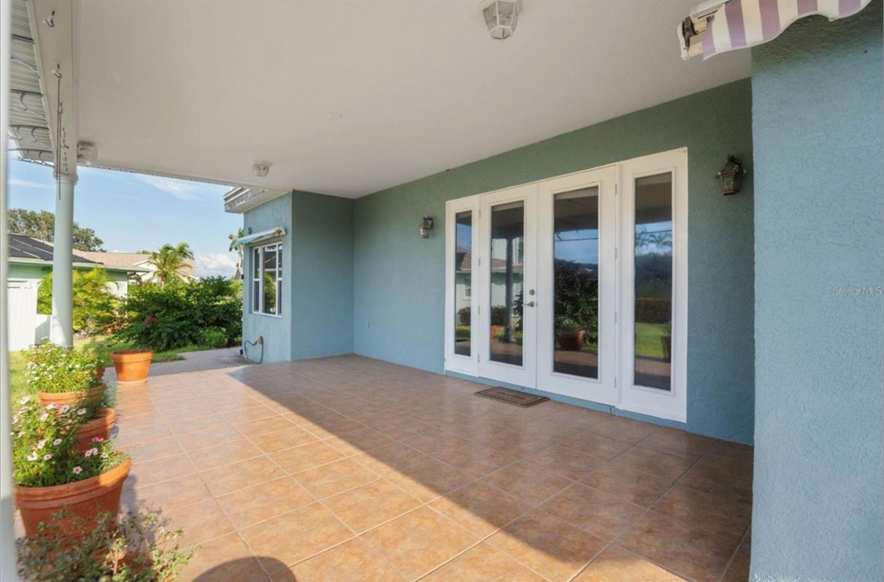 8607 51st Avenue W, Bradenton, FL 34210 Photo