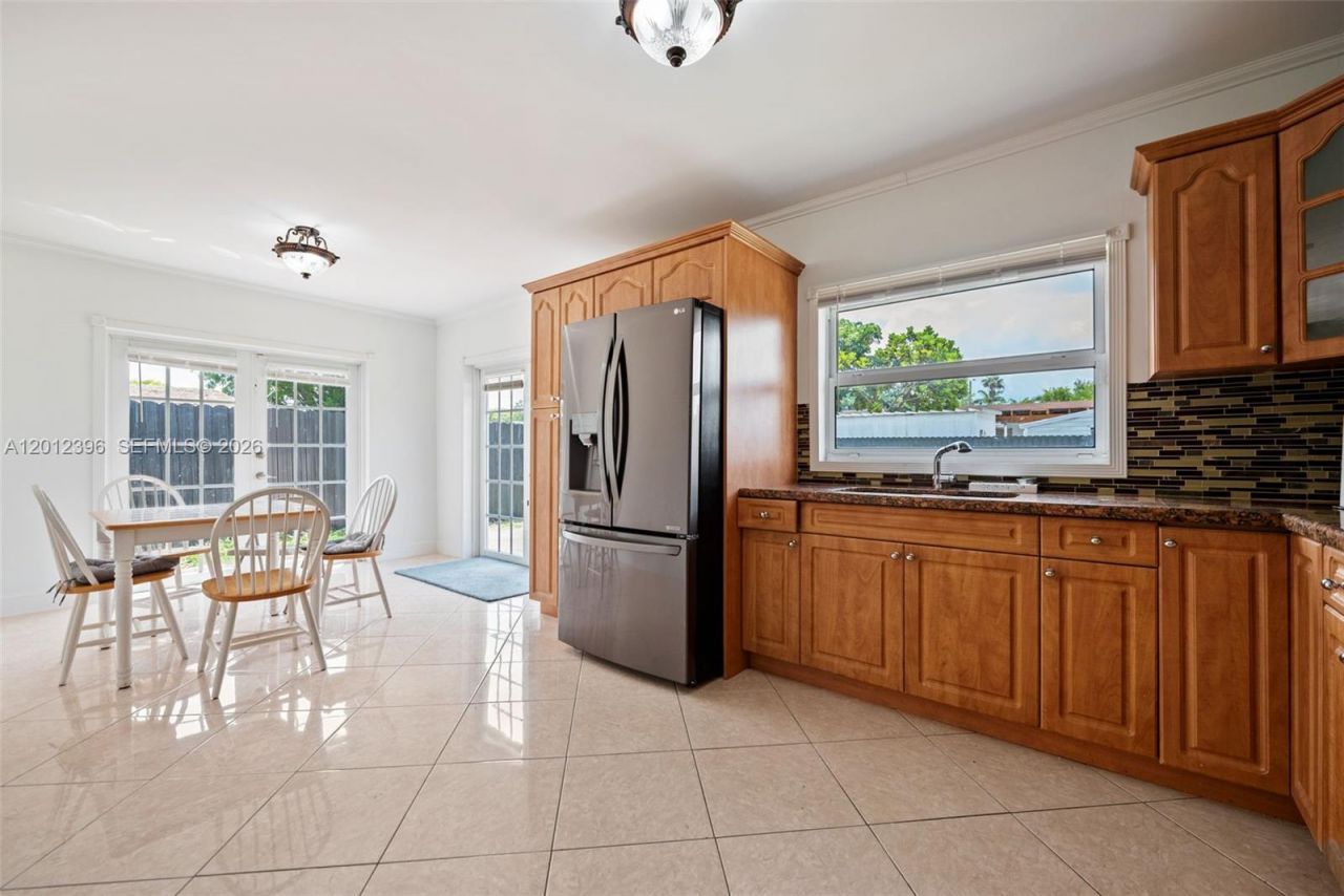 11950 SW 199th St, Unit 1, Miami, FL 33177 Photo