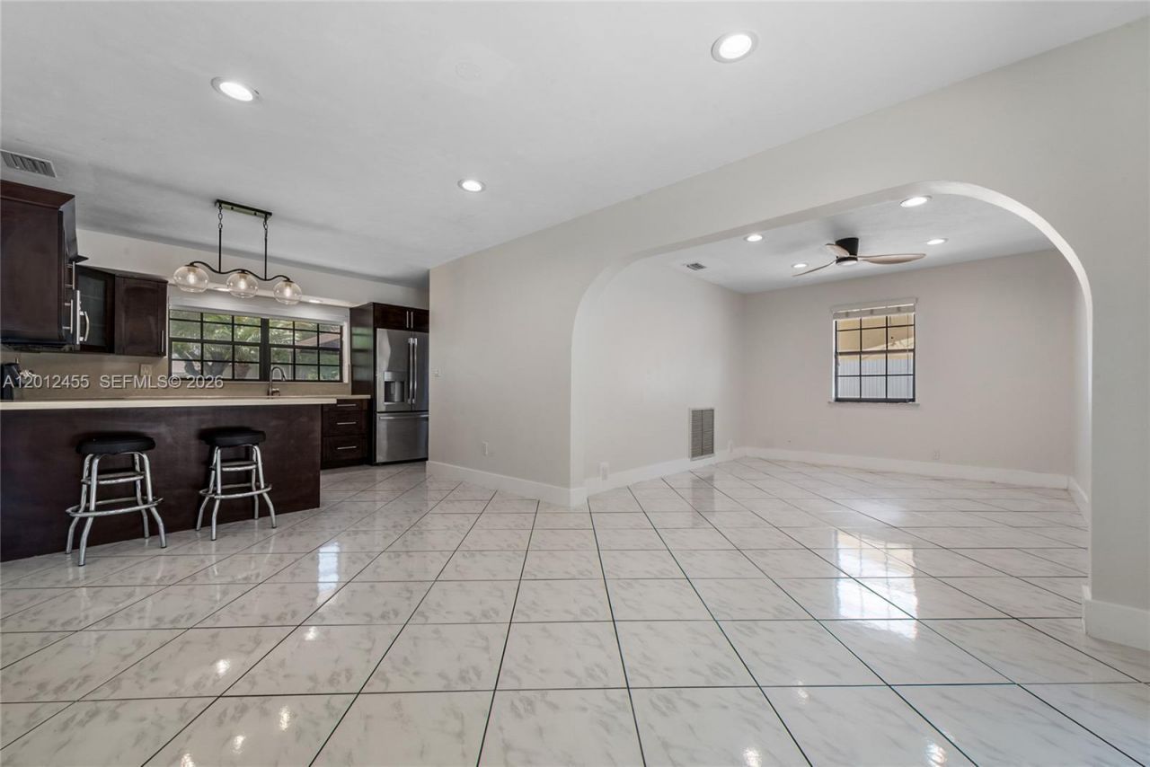 10401 SW 199th St , Cutler Bay, FL 33157 Photo