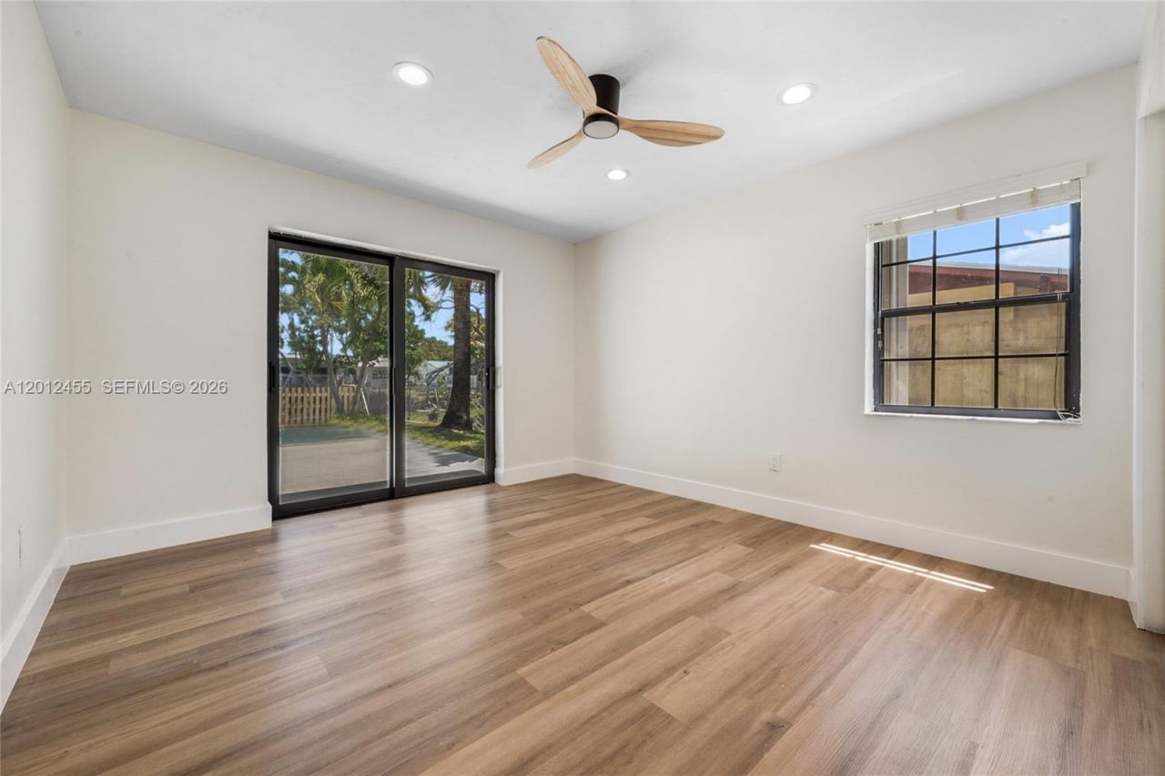 10401 SW 199th St , Cutler Bay, FL 33157 Photo