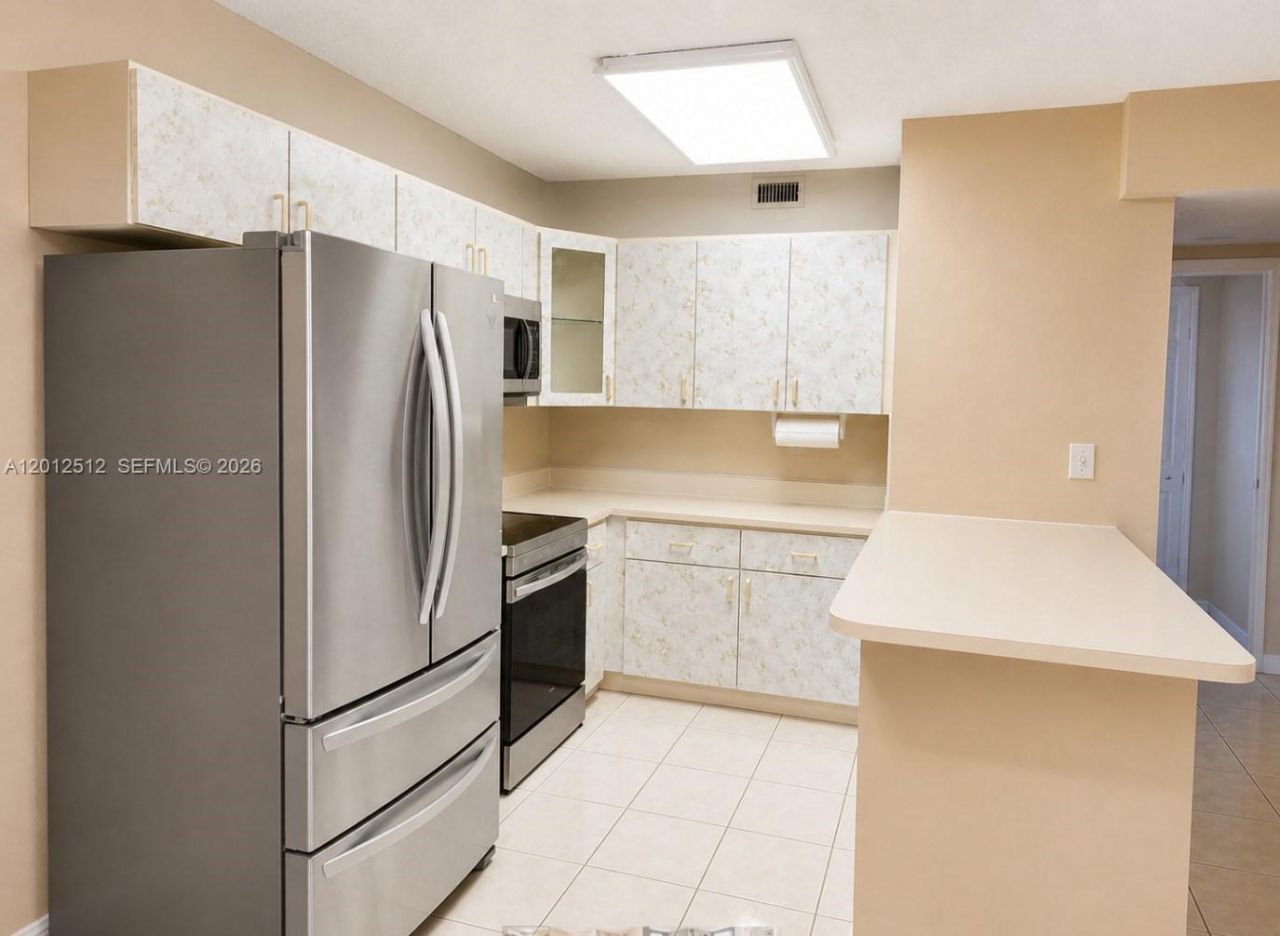 15619 SW 73rd Cir Ter , Unit 10-9, Miami, FL 33193 Photo