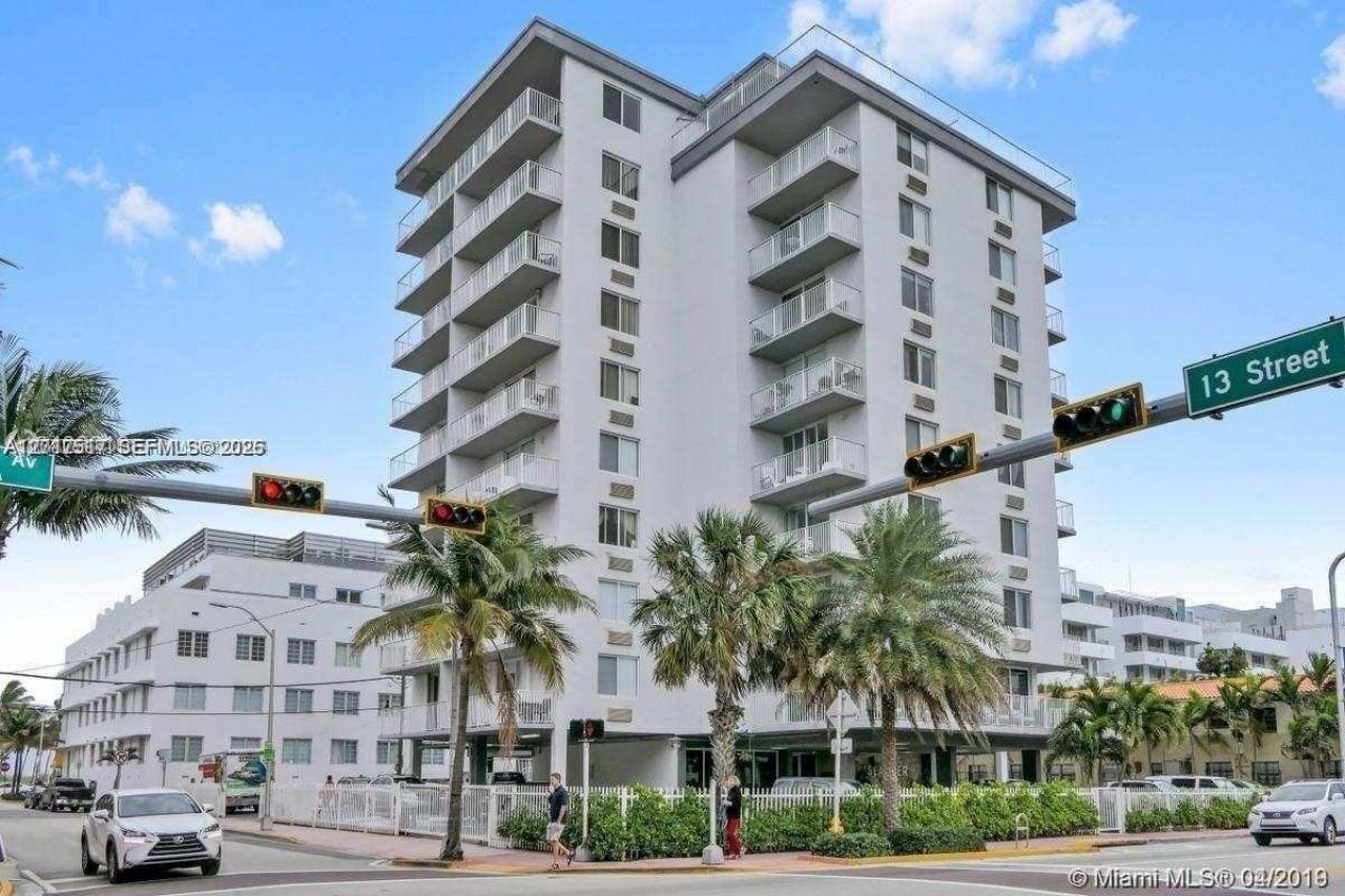 1255 Collins Ave , Unit 507, Miami Beach, FL 33139 Photo