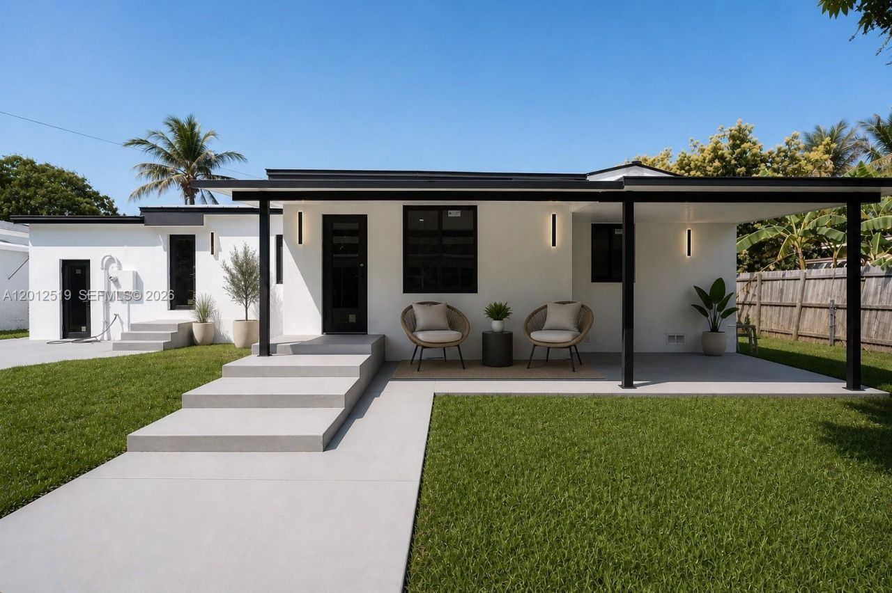 220 NW 144th St, Miami, FL 33168 Photo