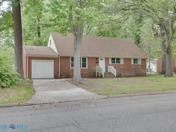 150 Henry Clay Road , Newport News, VA 23601