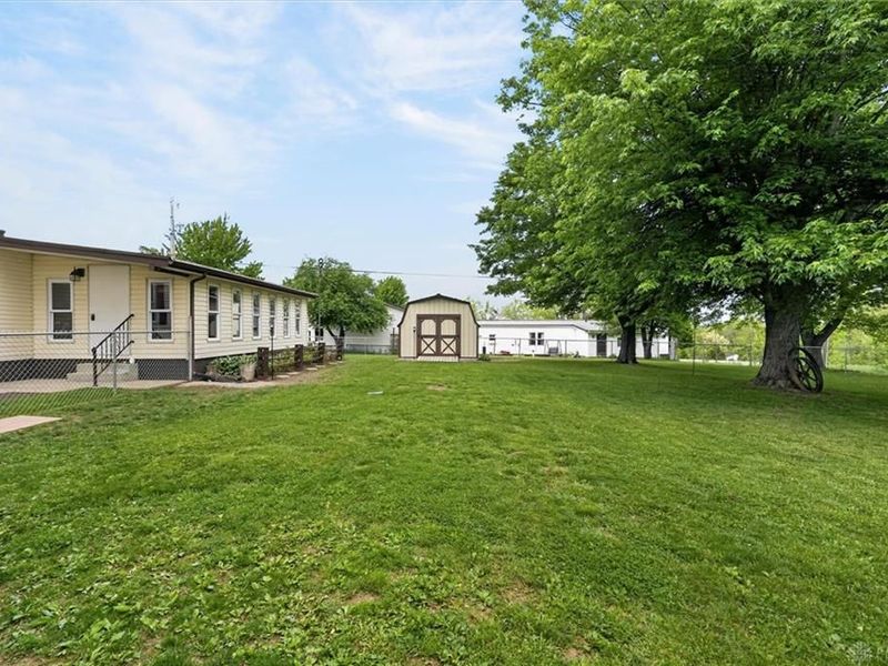 6651 Wizard Of Oz Way, Hillsboro, OH 45133 Photo 25
